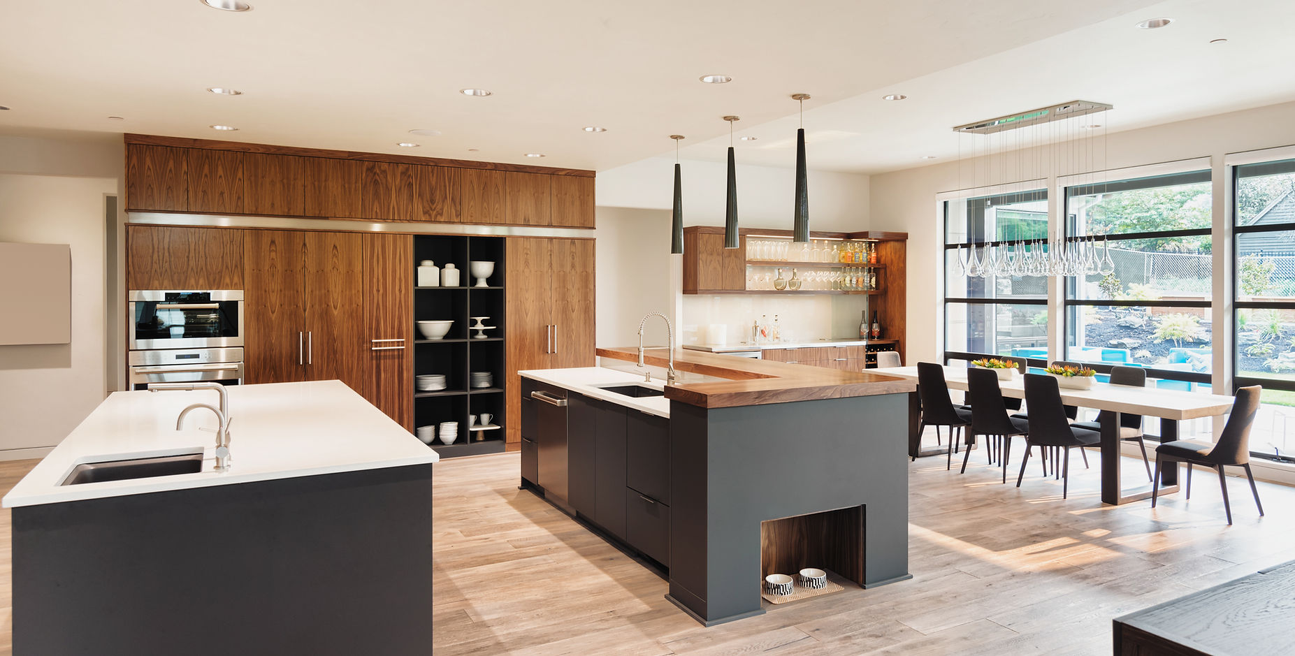 ea26fd_e142fd7bcd8c46219312b22e8a91bb3c~mv2_d_4000_2447_s_4_2